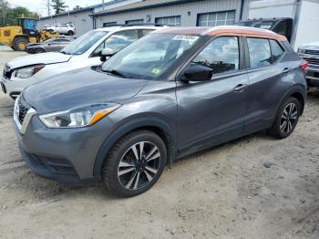  Salvage Nissan Kicks