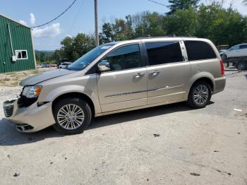  Salvage Chrysler Minivan