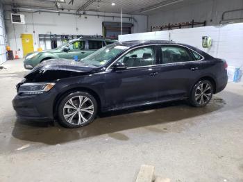  Salvage Volkswagen Passat