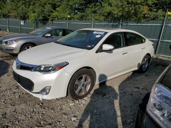  Salvage Toyota Avalon