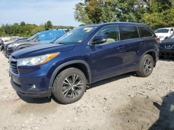  Salvage Toyota Highlander