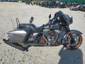  Salvage Harley-Davidson Fl