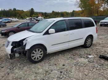  Salvage Chrysler Minivan