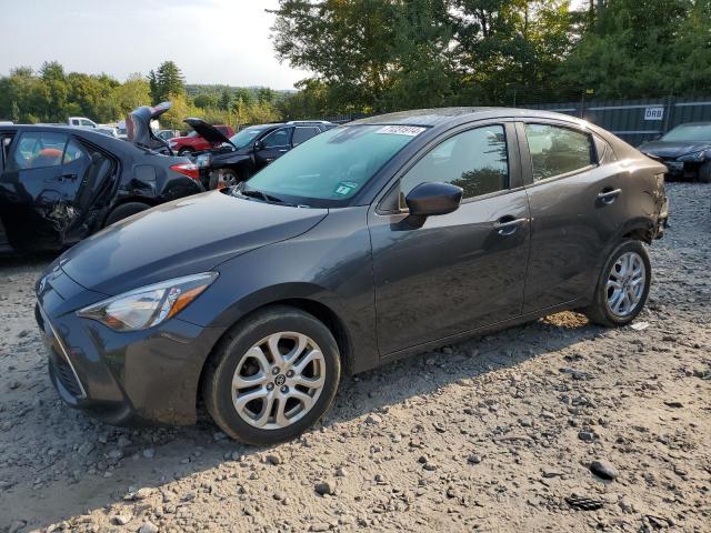  Salvage Toyota Yaris