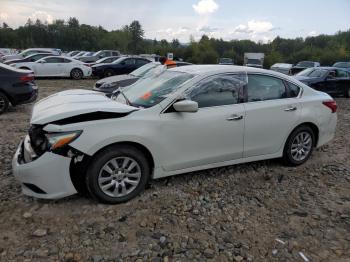  Salvage Nissan Altima