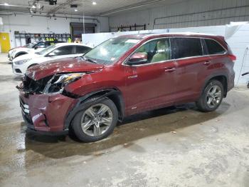  Salvage Toyota Highlander