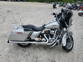  Salvage Harley-Davidson Fl