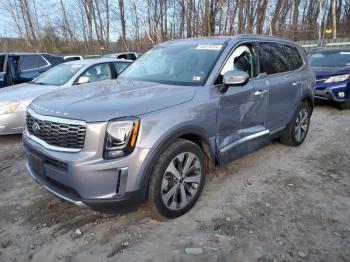  Salvage Kia Telluride