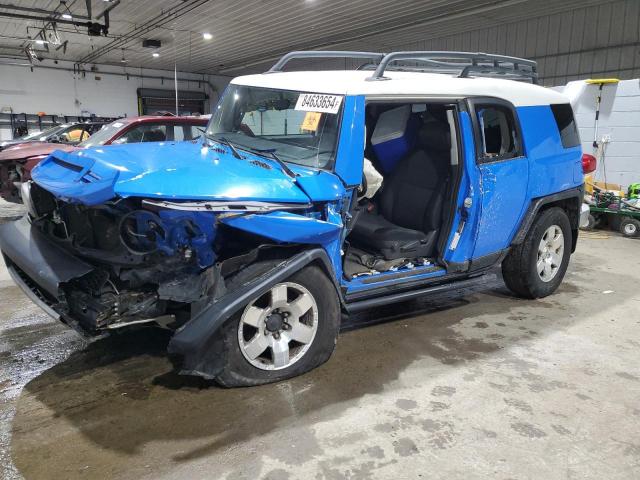  Salvage Toyota FJ Cruiser