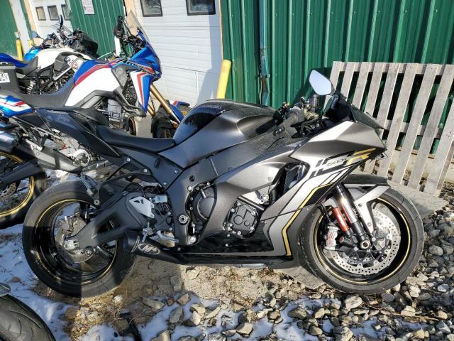  Salvage Kawasaki Zx1002 M