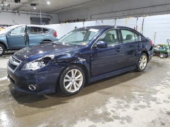  Salvage Subaru Legacy