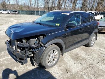  Salvage Hyundai TUCSON