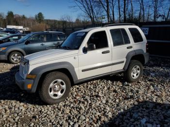  Salvage Jeep Liberty