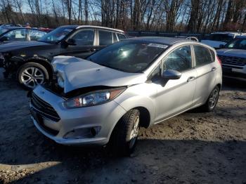  Salvage Ford Fiesta