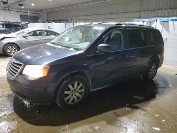  Salvage Chrysler Minivan