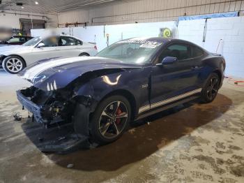  Salvage Ford Mustang