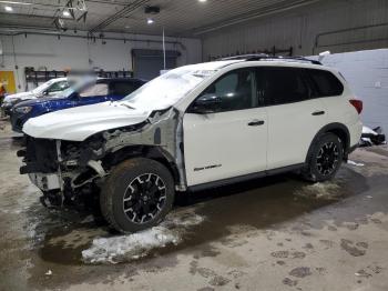  Salvage Nissan Pathfinder