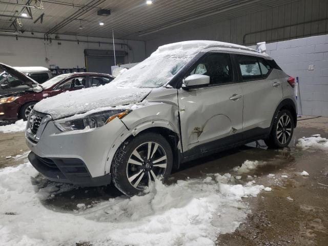  Salvage Nissan Kicks