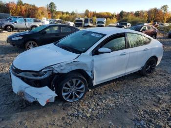  Salvage Chrysler 200