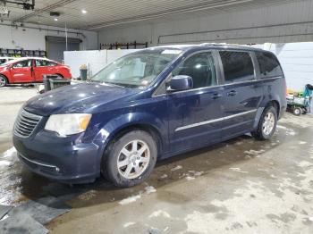  Salvage Chrysler Minivan