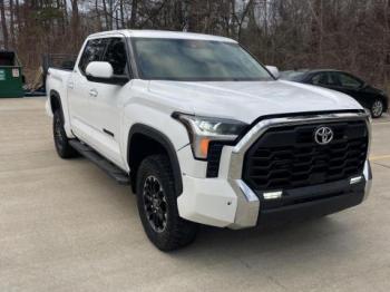  Salvage Toyota Tundra