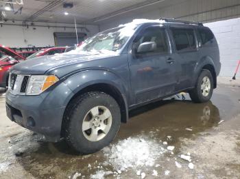  Salvage Nissan Pathfinder