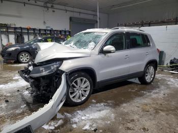  Salvage Volkswagen Tiguan