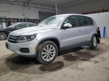  Salvage Volkswagen Tiguan