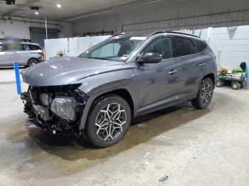  Salvage Hyundai TUCSON