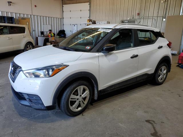  Salvage Nissan Kicks