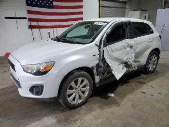  Salvage Mitsubishi Outlander