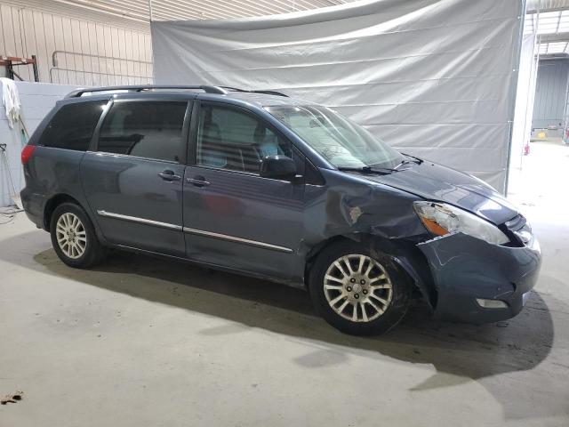 Toyota Sienna Xle Image 12