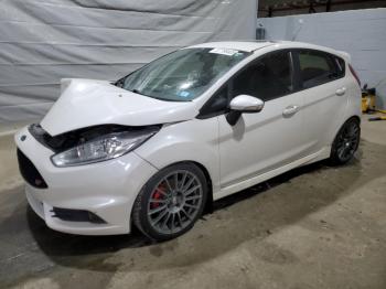  Salvage Ford Fiesta