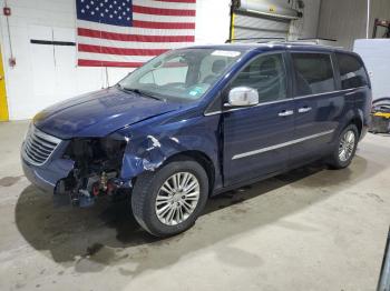  Salvage Chrysler Minivan