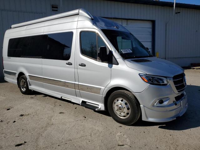  Salvage Mercedes-Benz Sprinter
