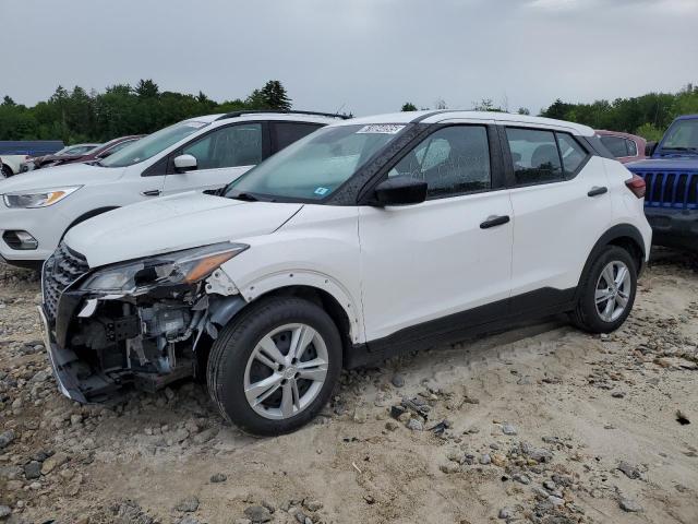  Salvage Nissan Kicks