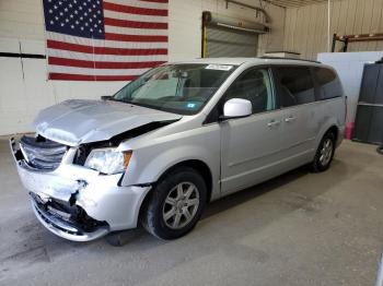  Salvage Chrysler Minivan