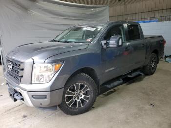  Salvage Nissan Titan