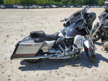  Salvage Harley-Davidson Flse