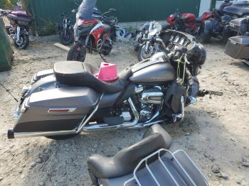  Salvage Harley-Davidson Fl