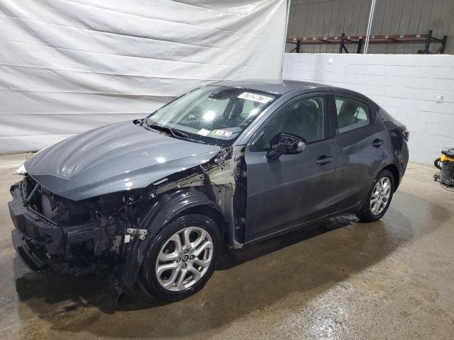  Salvage Toyota Yaris