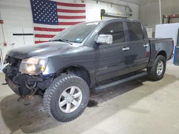  Salvage Nissan Titan