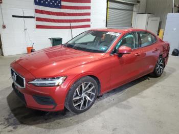  Salvage Volvo S60