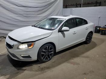  Salvage Volvo S60
