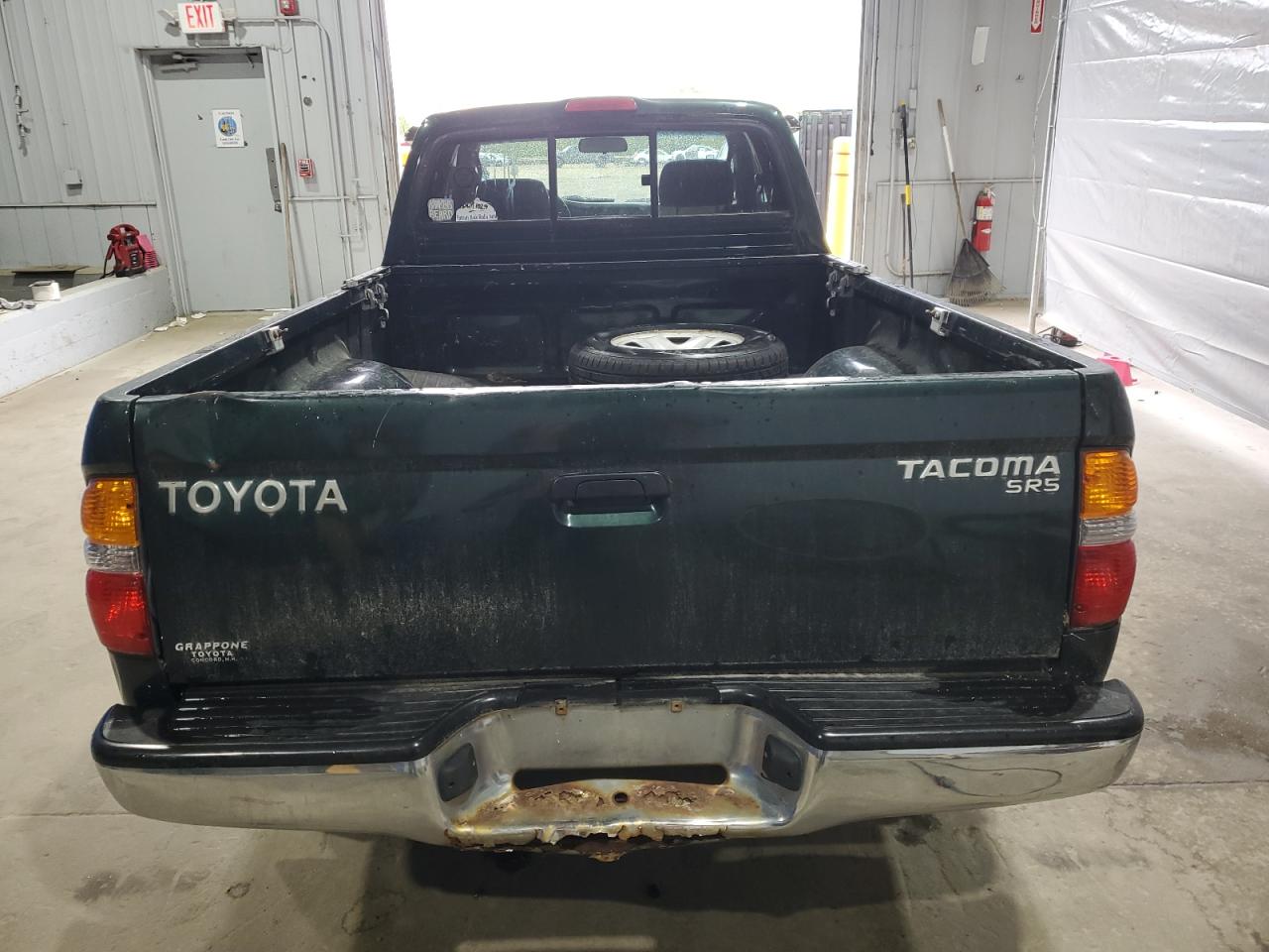 Toyota Tacoma Xtracab Image 5