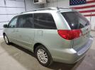 Toyota Sienna Le Image 9
