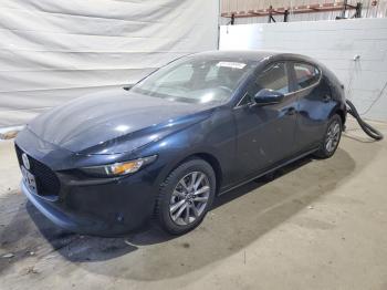  Salvage Mazda 3