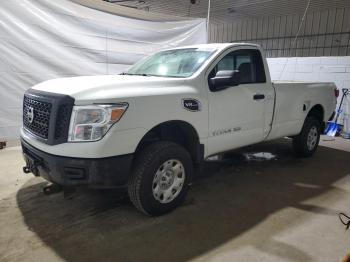  Salvage Nissan Titan