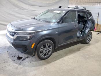  Salvage Kia Seltos
