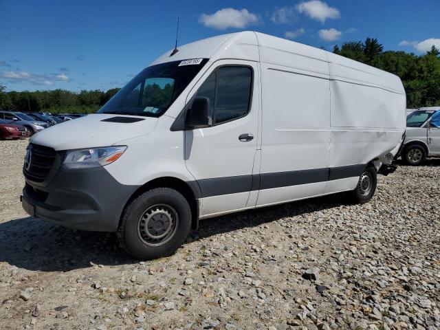  Salvage Mercedes-Benz Sprinter